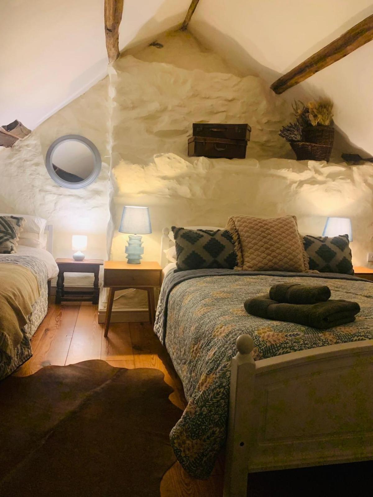 Tyn Y Simdde - Secluded Mountain Stay - Stunning Views Of Eryri Dolgellau Εξωτερικό φωτογραφία
